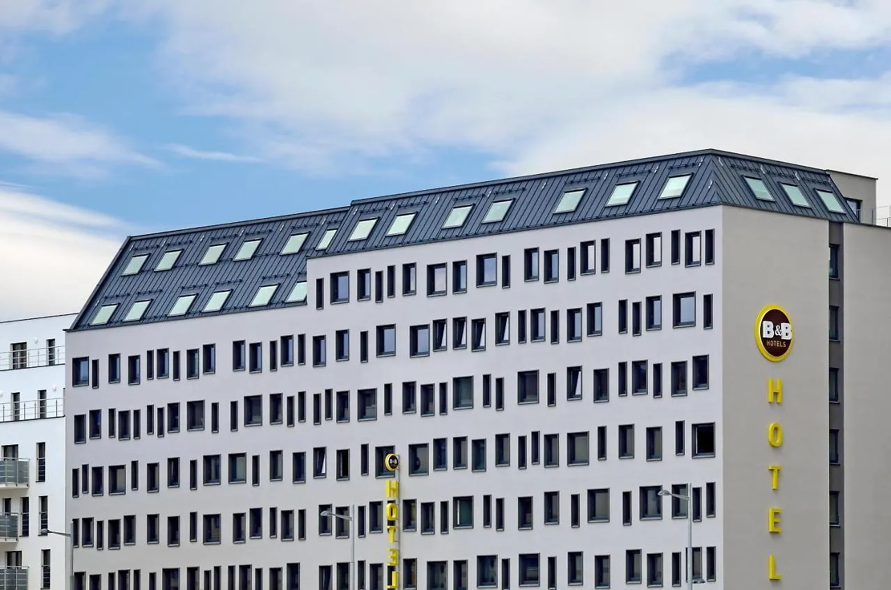 B&B Hotel Wien-Hbf  ウィーン
