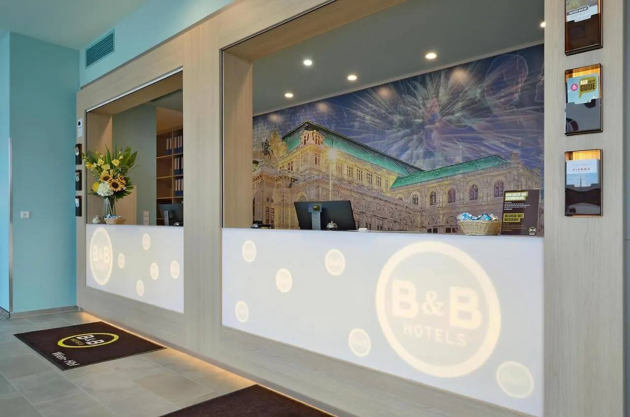 B&B Hotel Wien-Hbf 3*, ウィーン