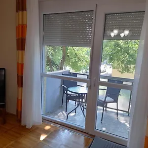 Apartman Sziget Apartmanlakás Eger