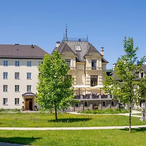 https://hotel-johannes-schlossl-gastehaus-der-pallottiner.salzburghotels.net