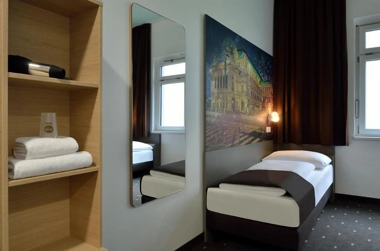 ***  B&B Hotel Wien-Hbf Austria