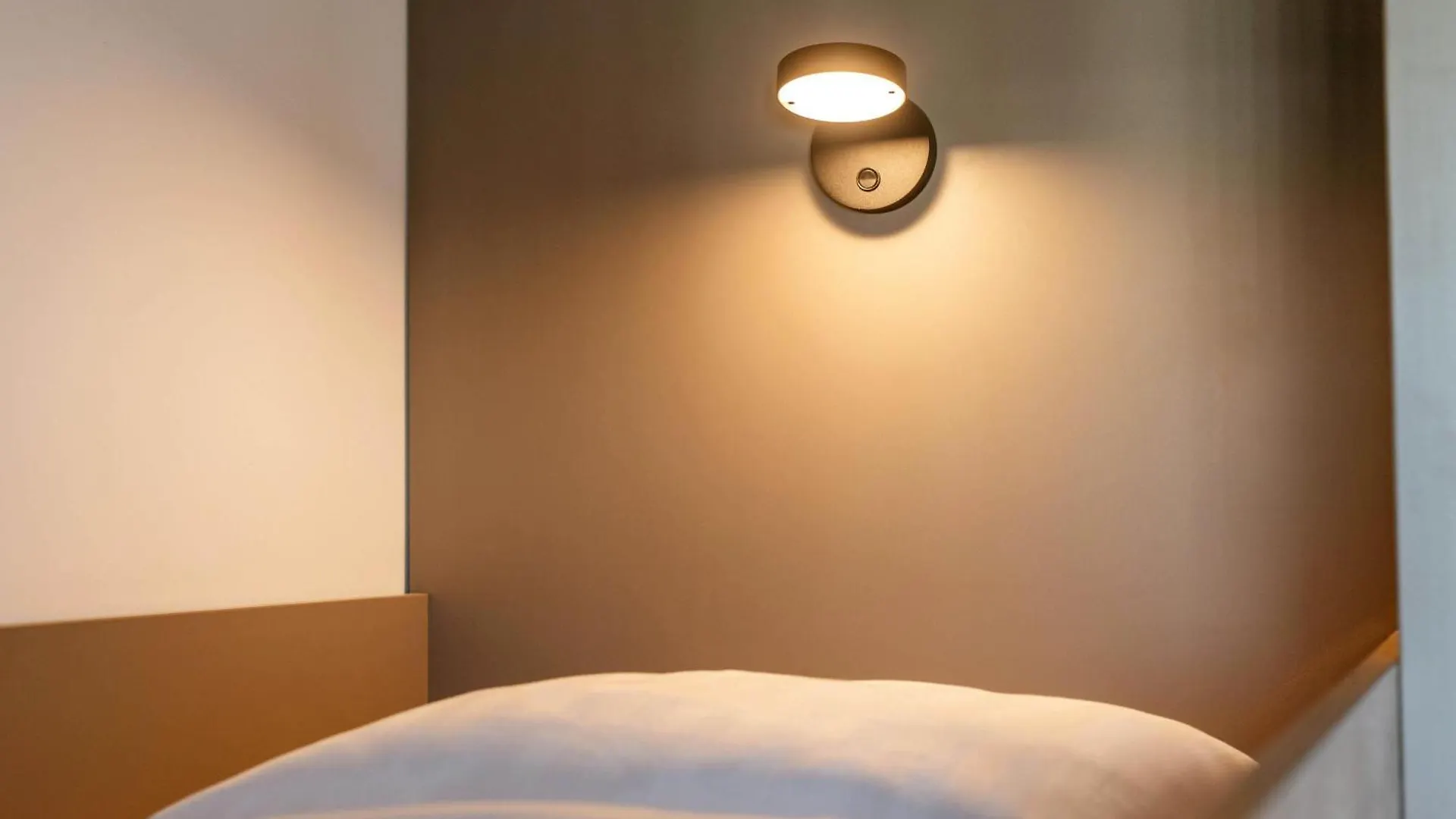 B&B Hotel Wien-Hbf אוסטריה
